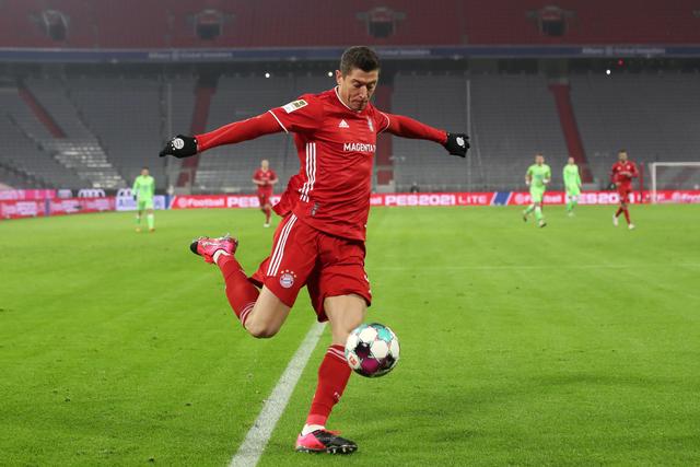 曼城15轮后排第4 上赛季同期也是第4但最终夺冠